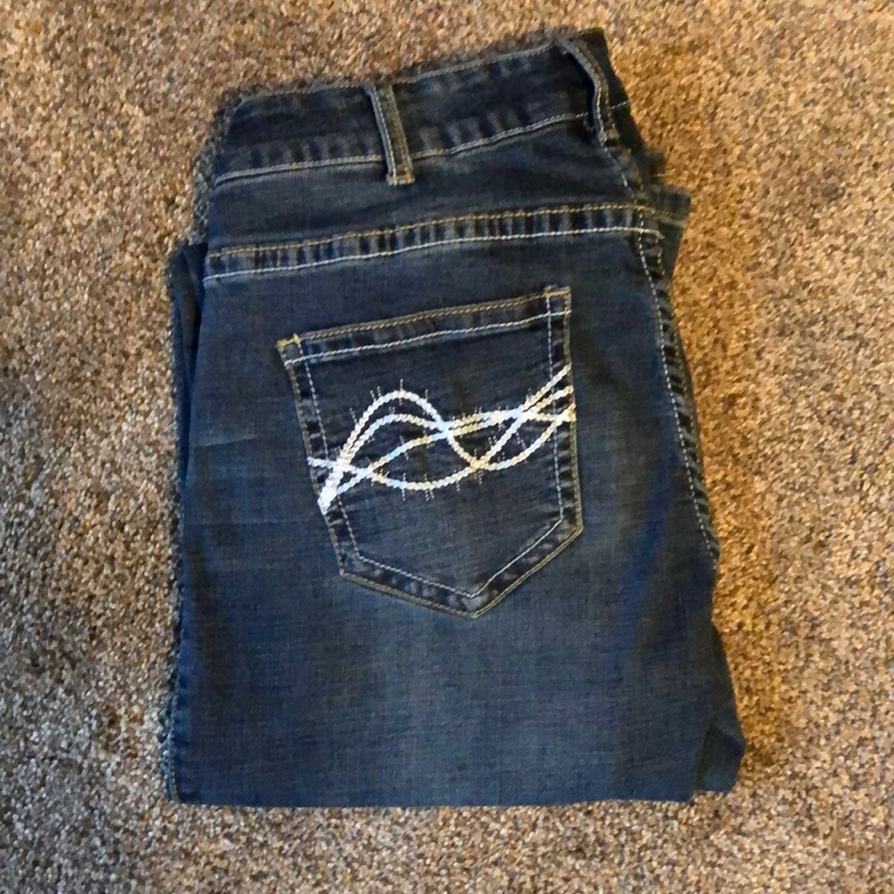 Cowgirl Tuff Jeans 29x37